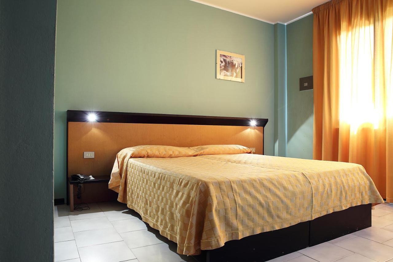 Green Sporting Club Hotel Alghero Exterior foto